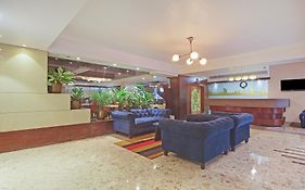 Dee Empresa Hotel